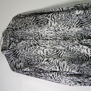 Leopard Print Women's Top Gray and black Large